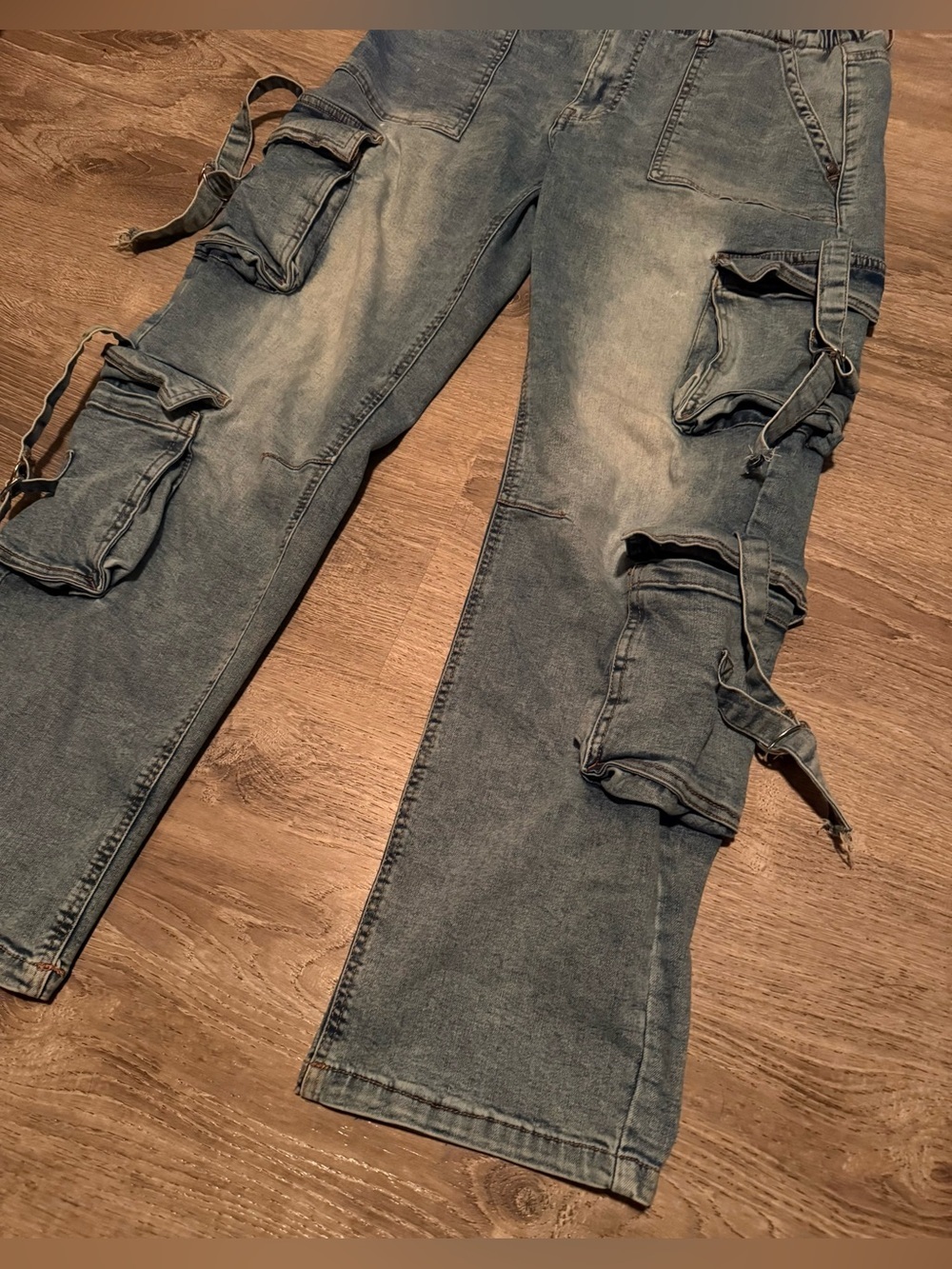 Chic Connect Medium Wash Cargo Jeans | Utility Denim | Baggy Cargo Pants | 11 - Picture 3 of 9